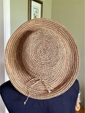 Helen Kaminski Villa 9 Woven Straw Sun Hat